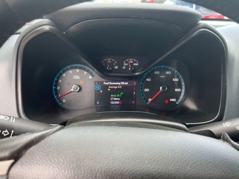 Used 2019 Chevrolet Colorado Z71 AWD/4WD image 13