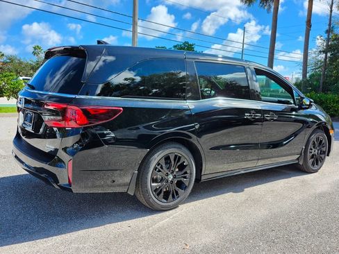 New 2026 Honda Odyssey EX-L image 14