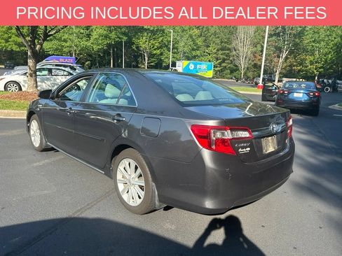 Used 2013 Toyota Camry XLE FWD image 5