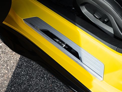 Used 2026 Chevrolet Corvette Z06 RWD image 19