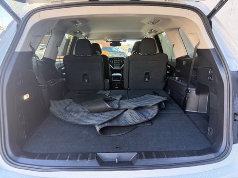 Certified 2025 Subaru Ascent Premium AWD/4WD image 27