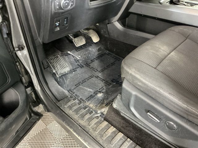Used 2016 Ford F150 XLT w/ Equipment Group 301A Mid AWD/4WD image 15