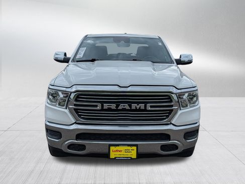 Used 2023 RAM 1500 Laramie AWD/4WD image 2