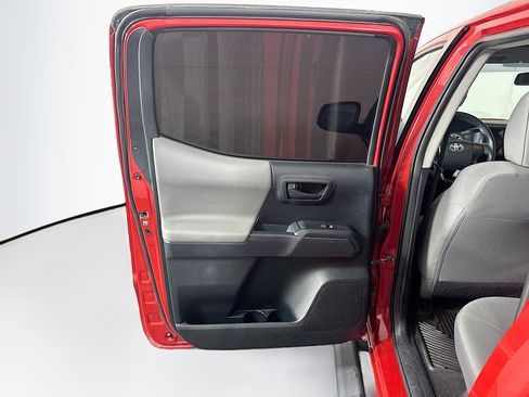 Used 2016 Toyota Tacoma SR w/ SR Convenience Package RWD image 26