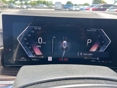 Used 2026 BMW X7 xDrive40i AWD/4WD image 15