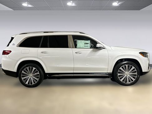 New 2026 Mercedes-Benz Maybach GLS 600 4MATIC image 7