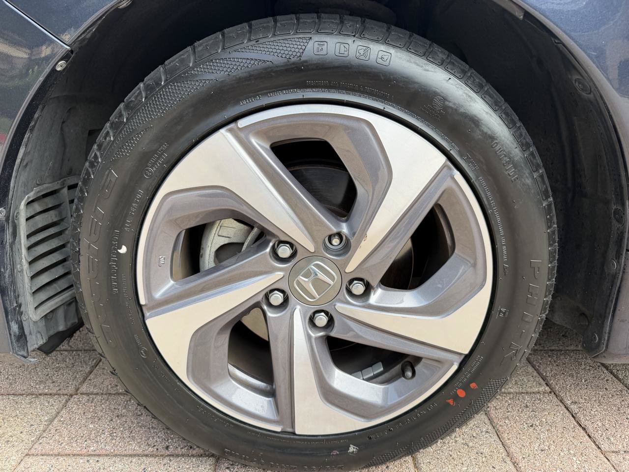 Used 2019 Honda Insight EX image 53