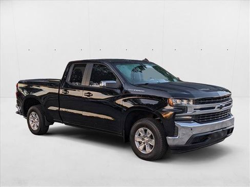 Used 2020 Chevrolet Silverado 1500 LT w/ All-Star Edition RWD image 3