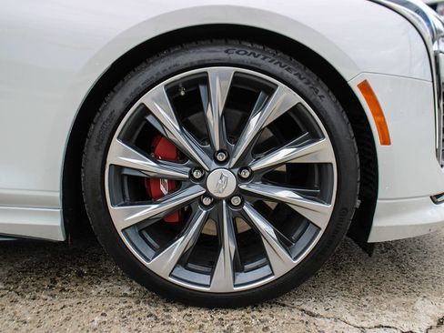 Used 2022 Cadillac CT4 V w/ Navigation Package RWD image 38
