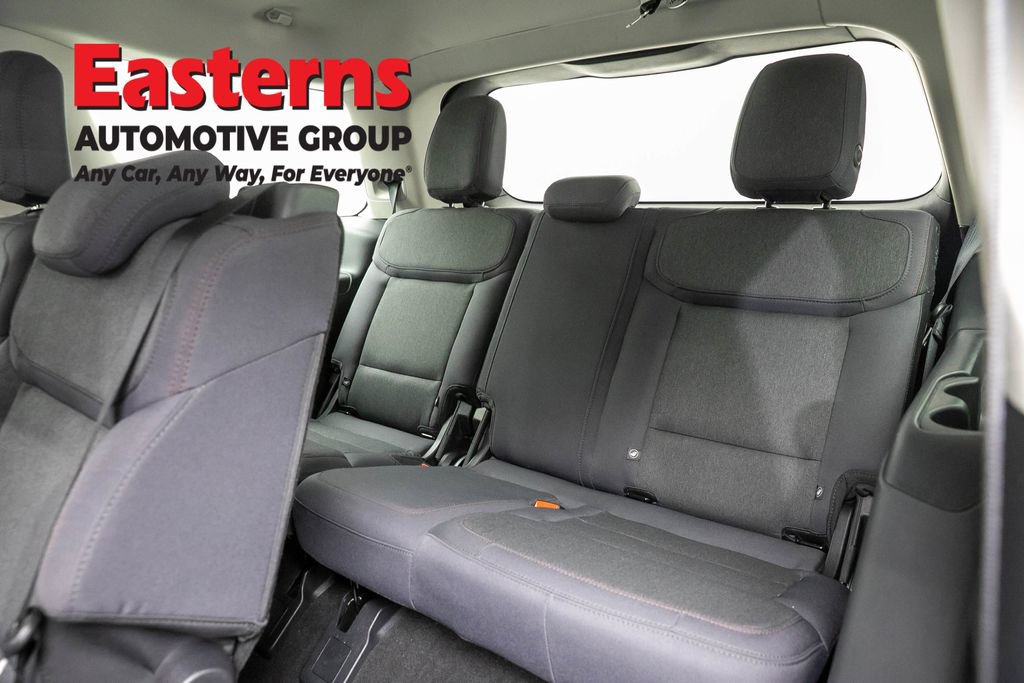 Used 2025 Ford Expedition Active AWD/4WD image 27