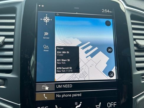 Certified 2022 Volvo XC90 T6 Momentum w/ Climate Package image 20