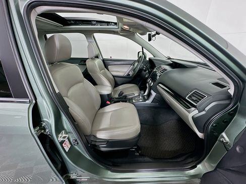 Used 2018 Subaru Forester 2.5i Limited image 32