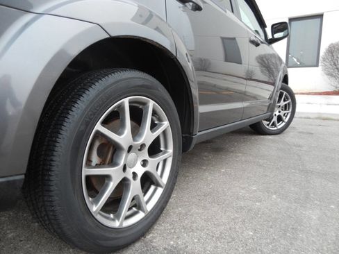 Used 2015 Dodge Journey R/T image 18