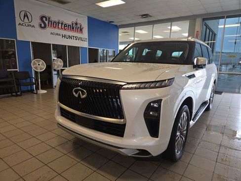 Used 2025 INFINITI QX80 Sensory AWD/4WD image 1