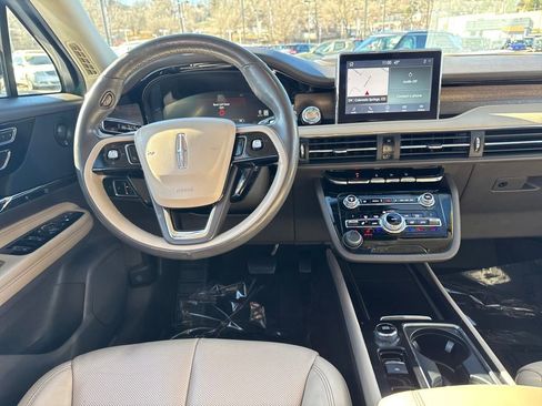 Used 2020 Lincoln Corsair Reserve w/ Equipment Group 201A image 37