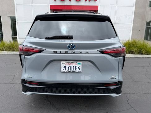 Certified 2024 Toyota Sienna XSE w/ XSE Plus Package AWD/4WD image 6