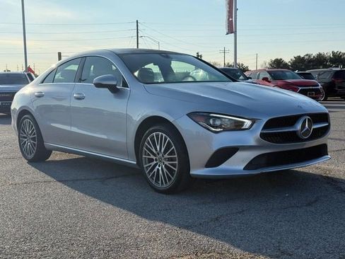 Used 2023 Mercedes-Benz CLA 250 4MATIC w/ Premium Package image 8