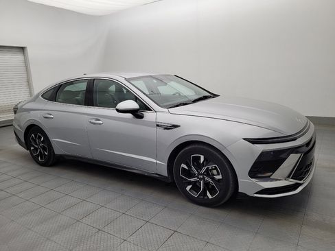 Used 2024 Hyundai Sonata SEL image 11