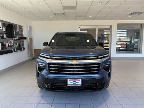 New 2026 Chevrolet Traverse High Country image 6