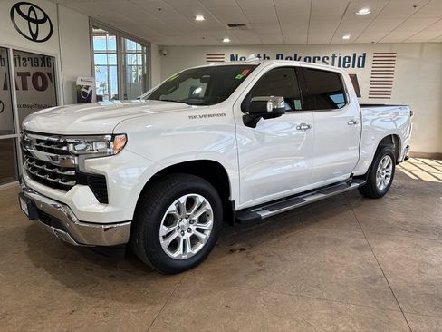 Used 2022 Chevrolet Silverado 1500 LTZ w/ LTZ Premium Package AWD/4WD image 1