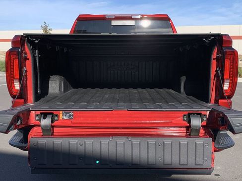 Used 2023 GMC Sierra 1500 AT4 w/ AT4 Preferred Package image 14