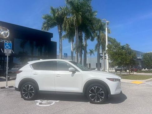 Used 2023 MAZDA CX-5 AWD 2.5 S w/ Premium Plus Pkg image 6