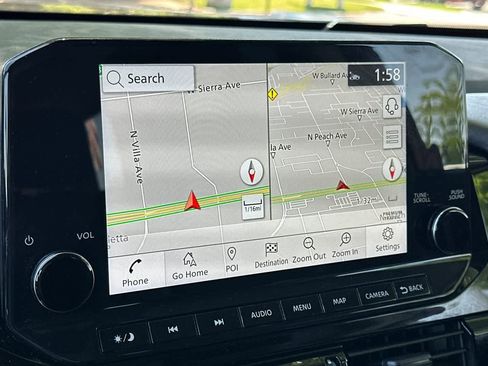 Used 2023 Nissan Pathfinder SL image 22