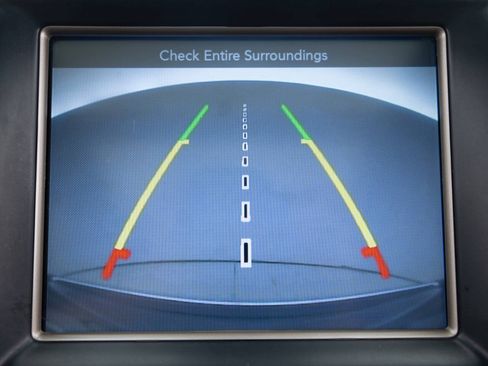 Used 2014 Jeep Grand Cherokee Overland w/ Advanced Technology Group AWD/4WD image 36