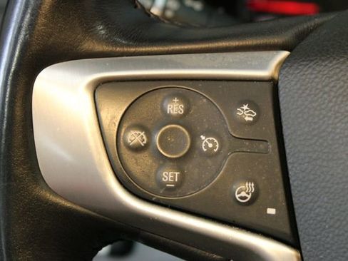 Used 2022 GMC Terrain SLT w/ Infotainment Package II AWD/4WD image 24