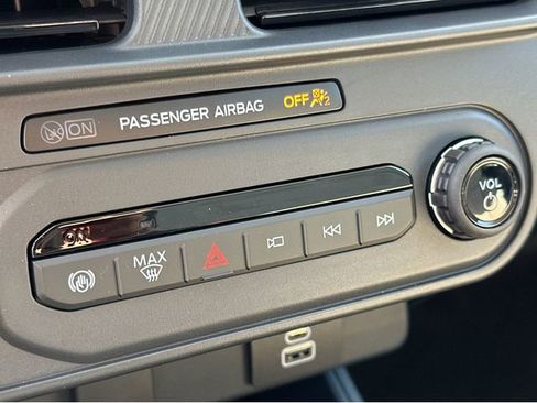 New 2026 Ford Maverick Lariat AWD/4WD image 27