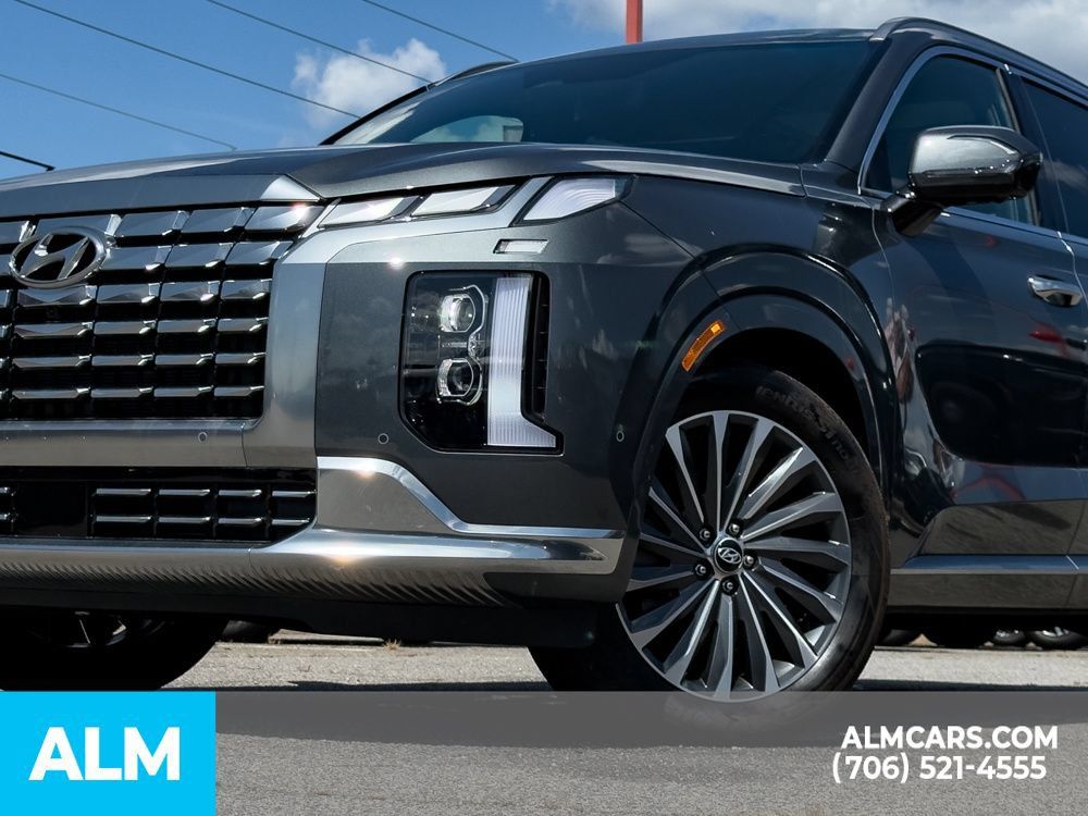Used 2025 Hyundai Palisade Calligraphy FWD image 9