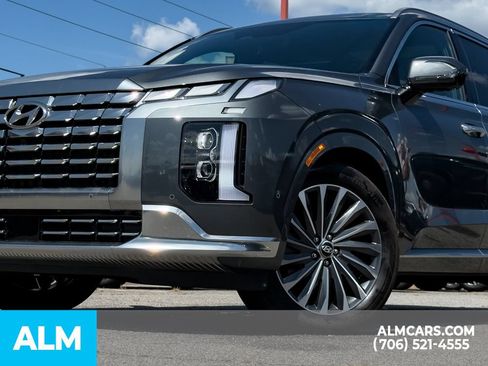 Used 2025 Hyundai Palisade Calligraphy FWD image 9