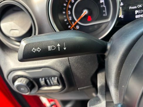 Used 2021 Jeep Wrangler Unlimited Sport image 18