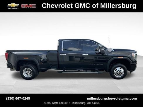 Used 2021 GMC Sierra 3500 Denali w/ Denali Ultimate Package AWD/4WD image 3