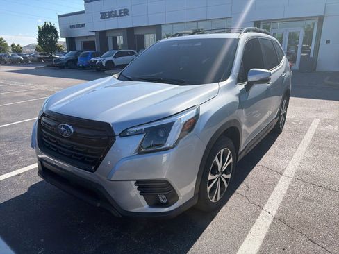 Certified 2024 Subaru Forester Limited w/ POP Package 3 AWD/4WD image 3