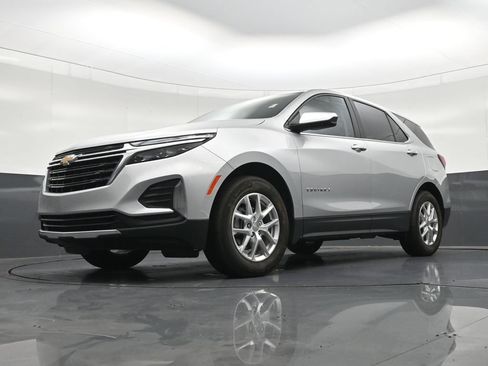 Used 2022 Chevrolet Equinox LT FWD image 23