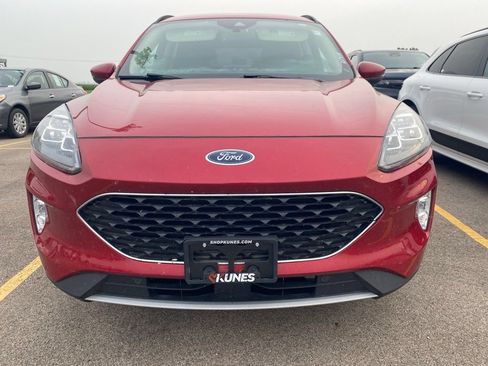 Used 2020 Ford Escape Titanium FWD image 19