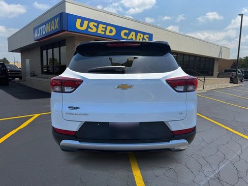 Used 2023 Chevrolet TrailBlazer LT w/ Convenience Package FWD image 6