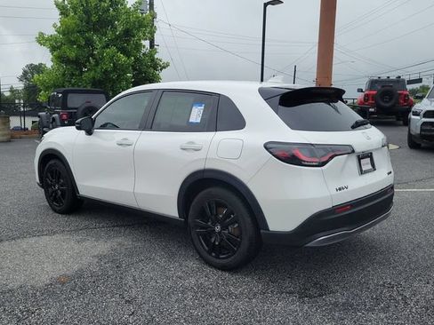 Certified 2026 Honda HR-V Sport image 6