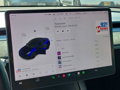 Used 2022 Tesla Model Y Performance AWD/4WD image 31