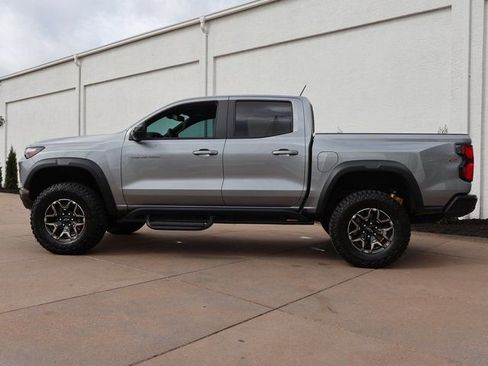 Certified 2025 Chevrolet Colorado ZR2 w/ Technology Package AWD/4WD image 3