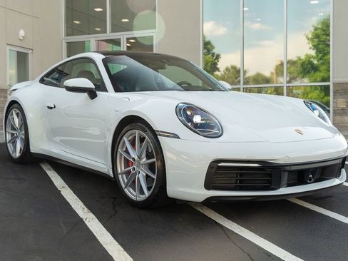 Used 2020 Porsche 911 Carrera 4S AWD/4WD image 7