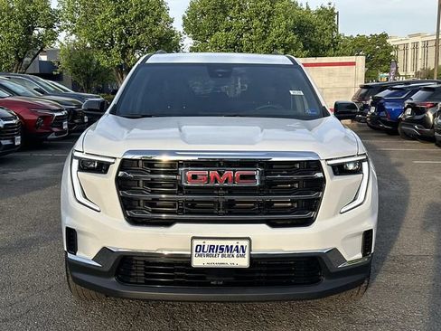 Used 2025 GMC Acadia Elevation FWD image 6