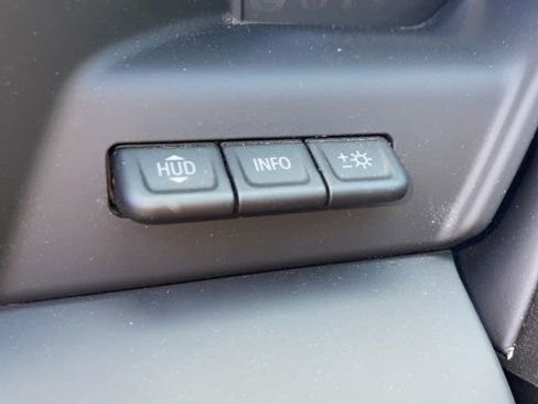 Used 2025 GMC Sierra 2500 Denali Ultimate w/ Max Trailering Package AWD/4WD image 11
