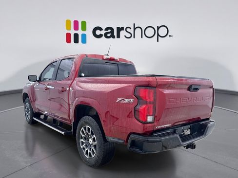 Used 2023 Chevrolet Colorado Z71 w/ Z71 Convenience Package 2 AWD/4WD image 3