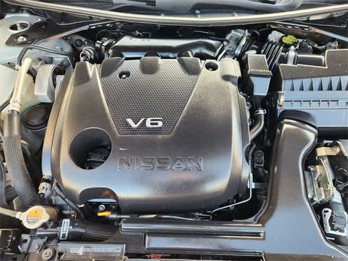 Used 2019 Nissan Maxima 3.5 SV w/ Floor Mat Group image 9