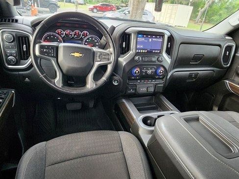 Used 2022 Chevrolet Silverado 3500 LT w/ Convenience Package AWD/4WD image 15
