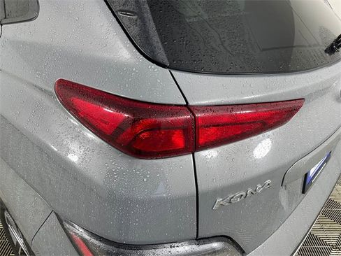 Certified 2023 Hyundai Kona SE image 18