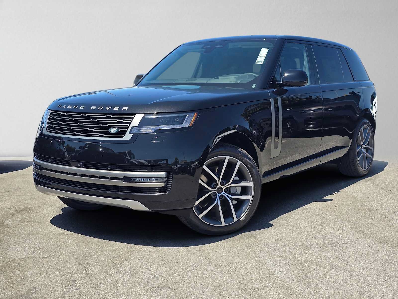 New 2026 Land Rover Range Rover Long Wheelbase SE AWD/4WD image 1