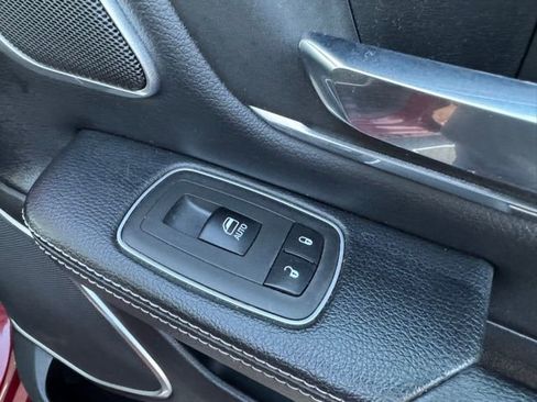 Used 2021 RAM 1500 Laramie image 16